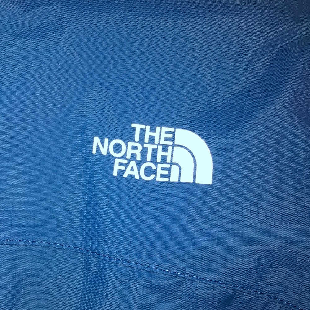 North face jacket - Picture 2 of 4